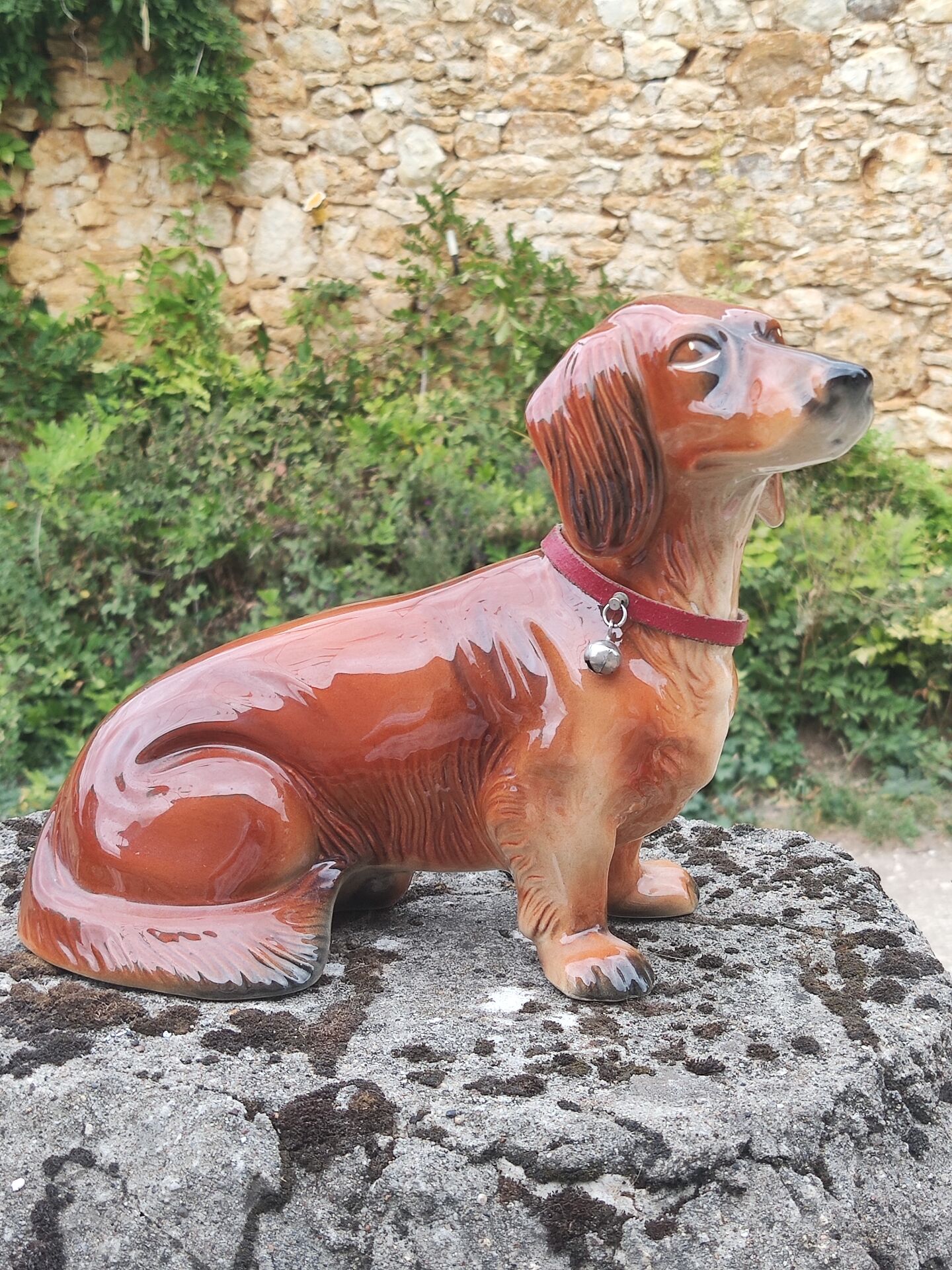 Large dachshund in German porcelain Cortendorf