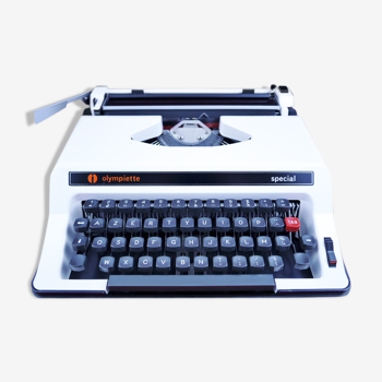 Olympiette special olympia typewriter
