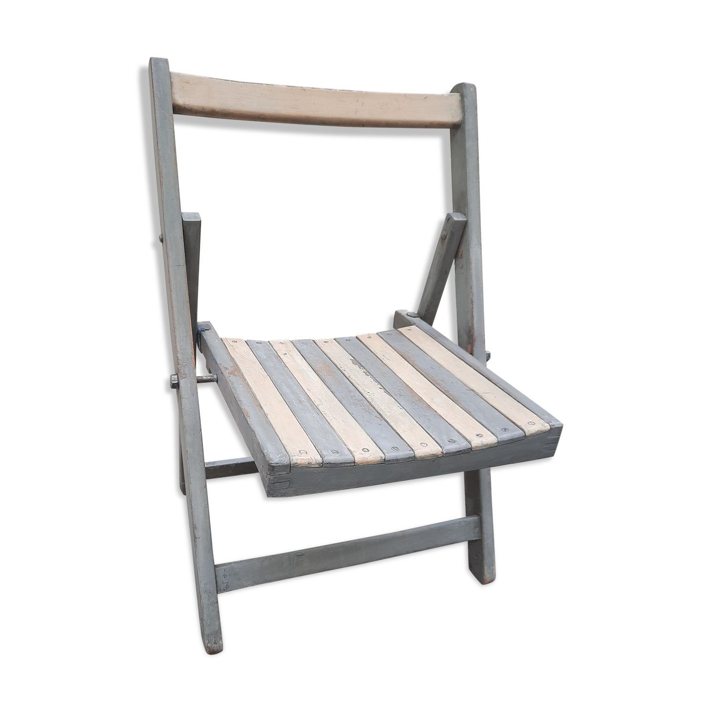Low folding chair