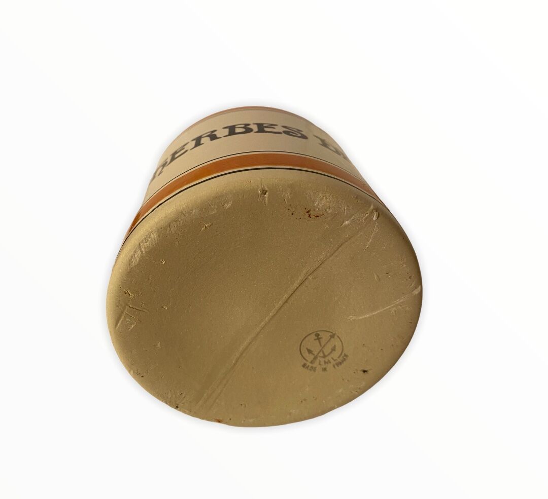 Pot à herbes de provence