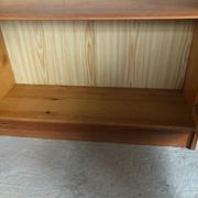 Bibliothèque en pin couleur miel, années 90