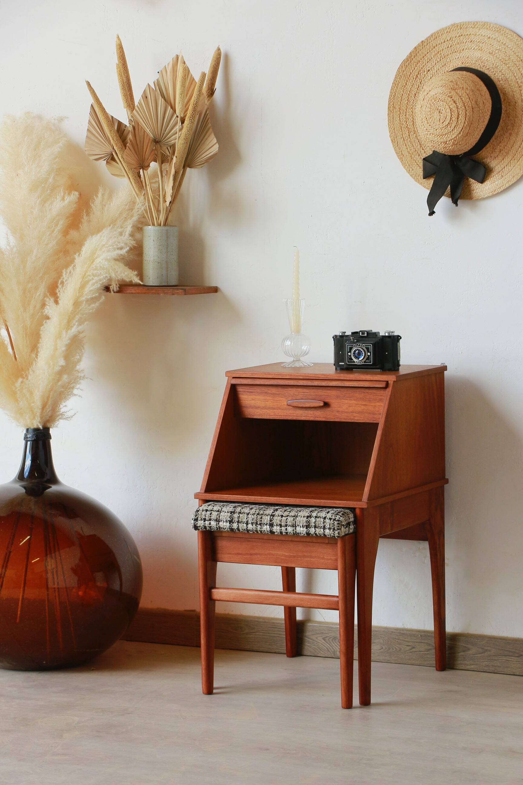 Vintage seat - old telephone cabinet - chippy seats