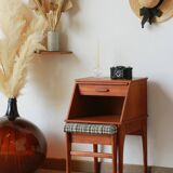 Vintage seat - old telephone cabinet - chippy seats