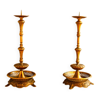 Bronze candlesticks from the end of the 19th century to the beginning of the 20th century. bronze candles.candiles.