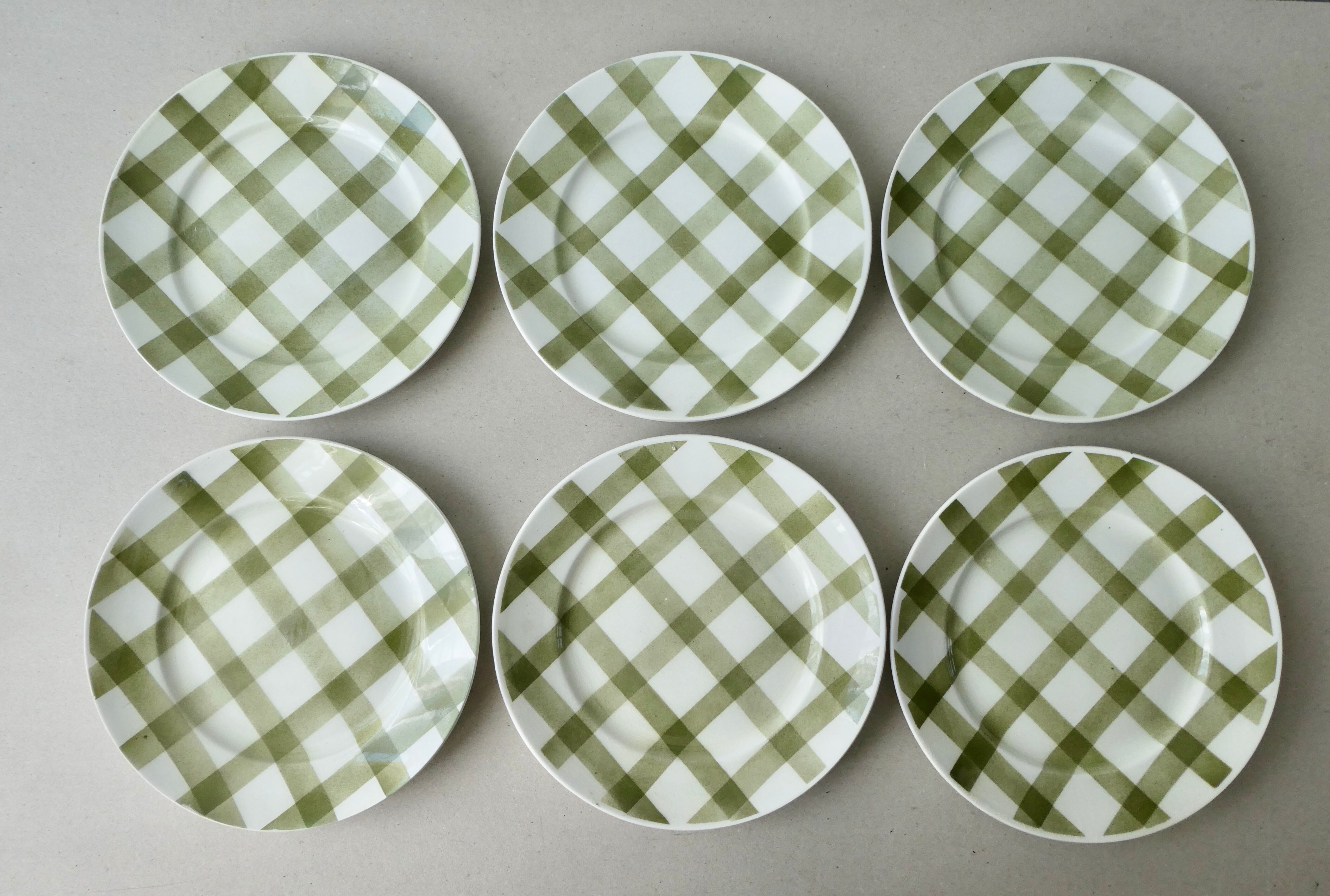 6 flat plates Moulin des Loups tablecloth model, 23 cm