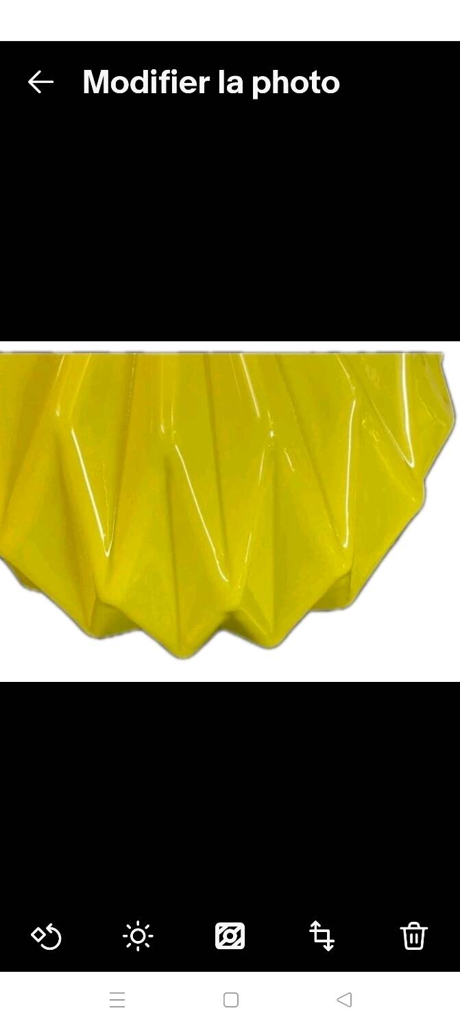 Suspension verre opalin jaune des années 60/70