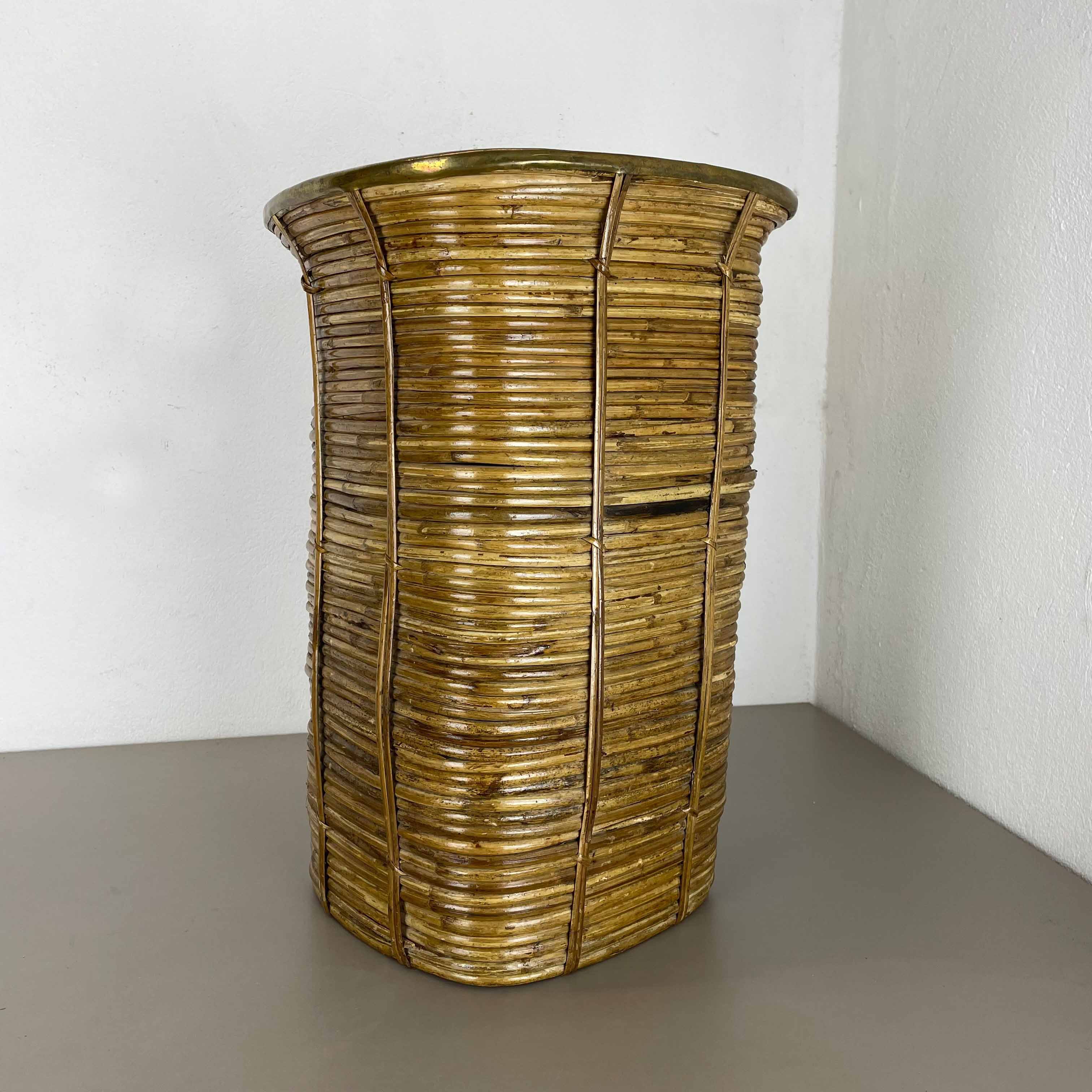 Aubock style rattan and brass bauhaus waste bin France 1960s