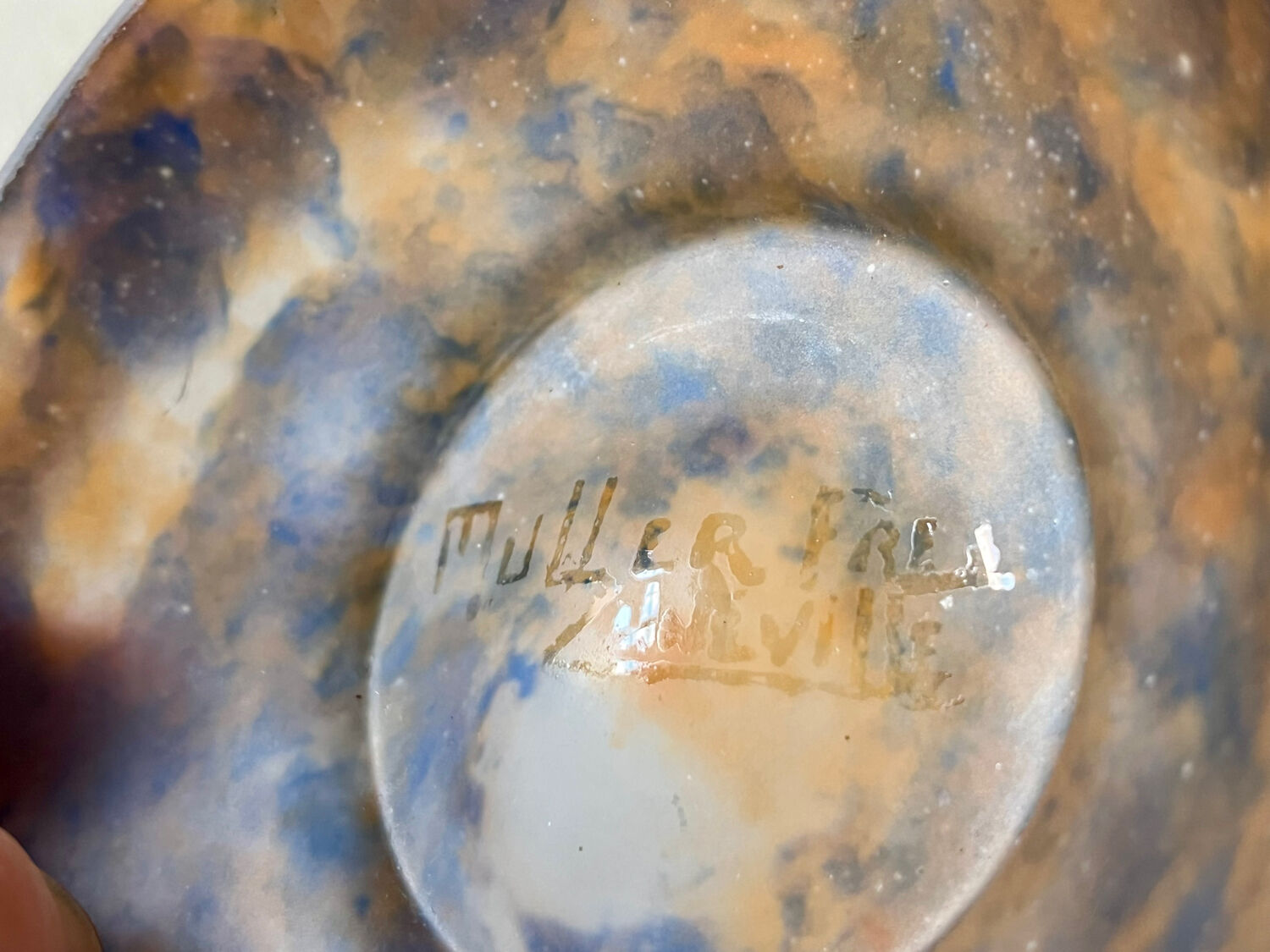 Small glass paste cut by Muller Frères Lunéville, in multi-coloured glass.