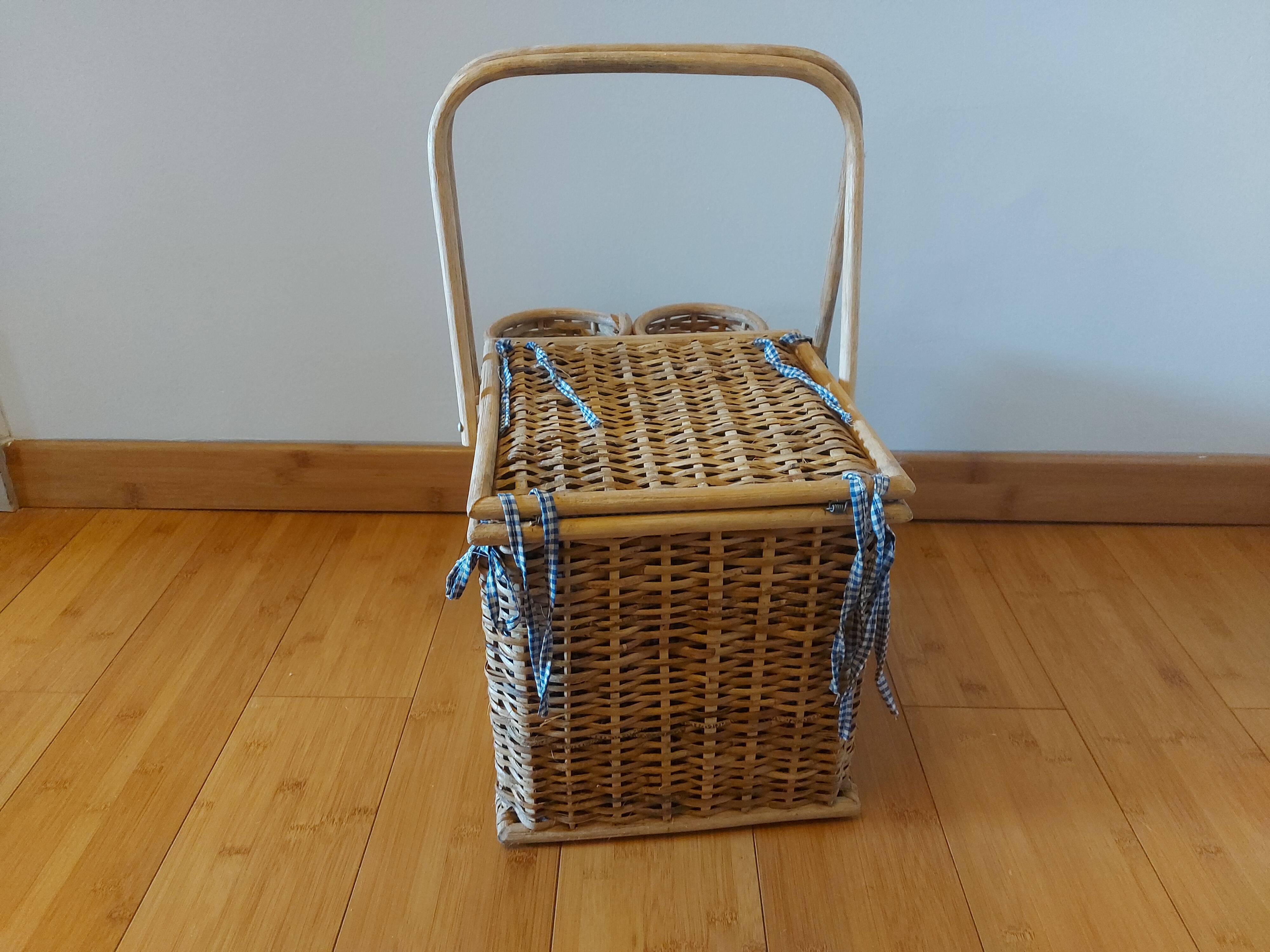 Panier à pique nique en rotin