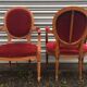 Paire de fauteuils médaillon
