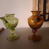 Deux bougeoirs en verre souffle biot