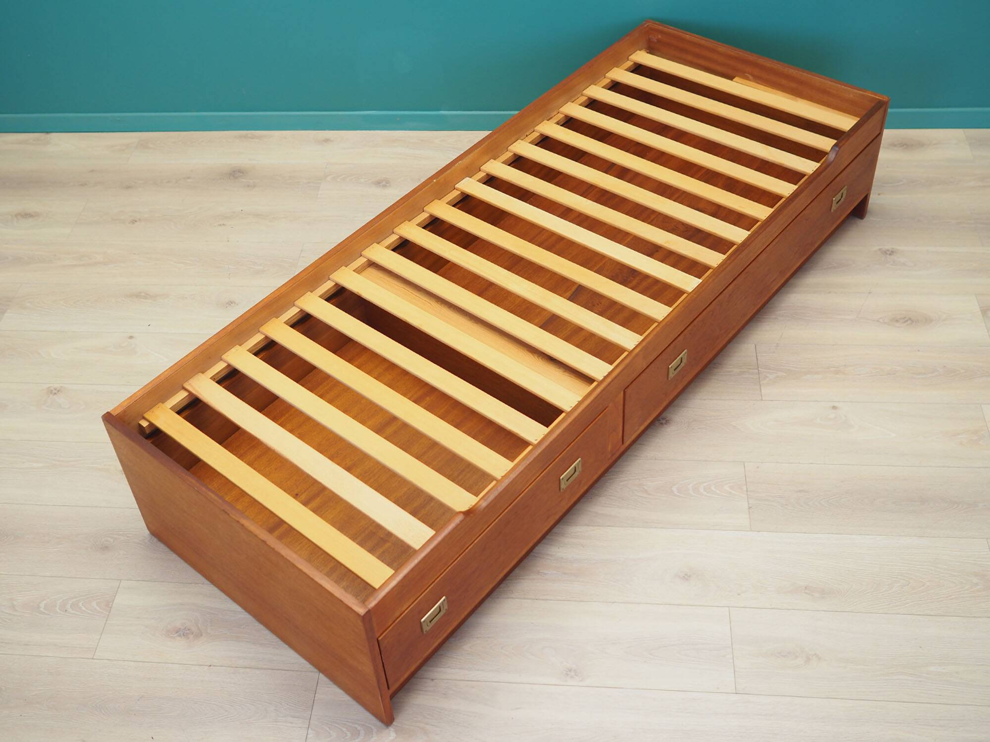 Teak daybed, Danish design, 1970s, production: Denmark