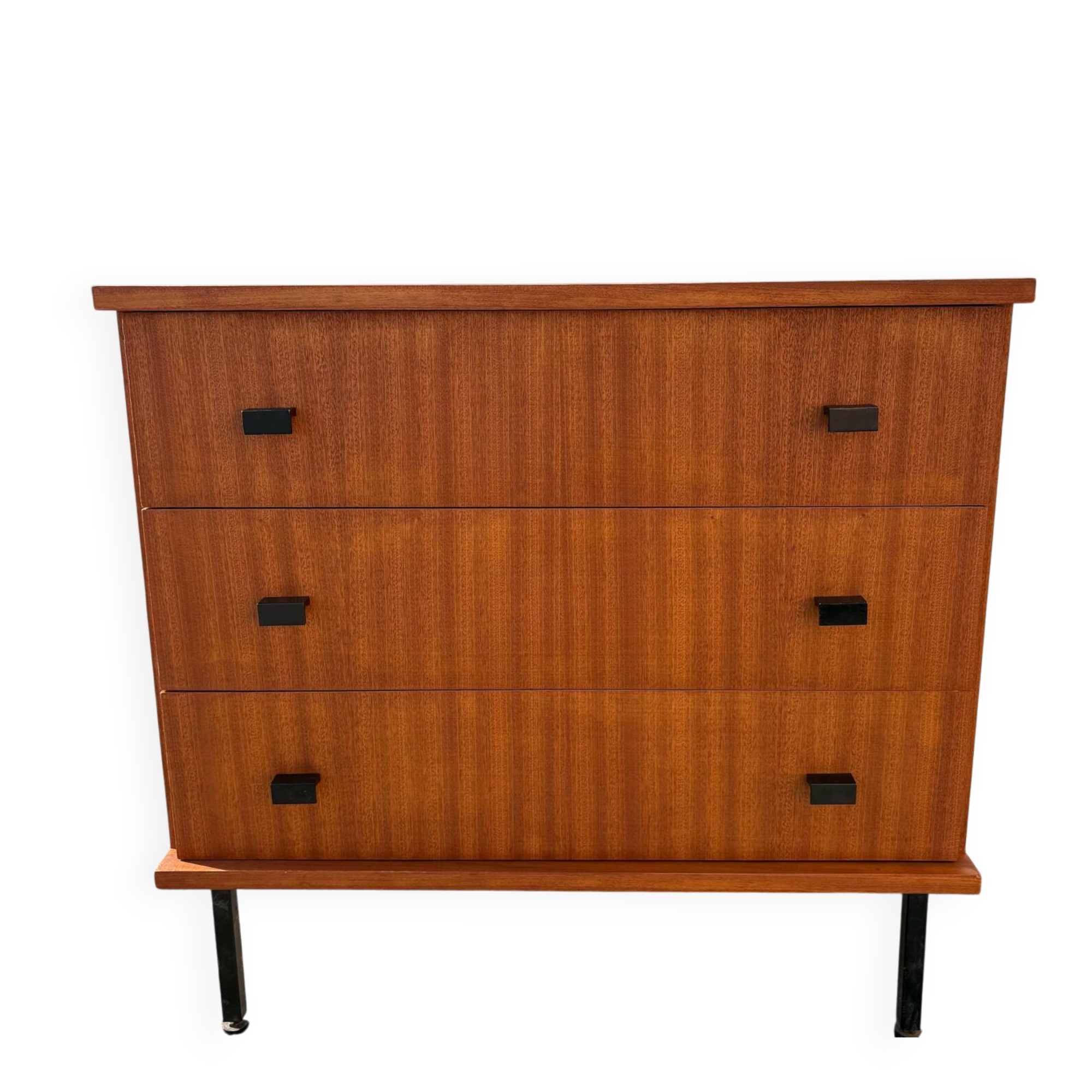 Vintage chest of drawers