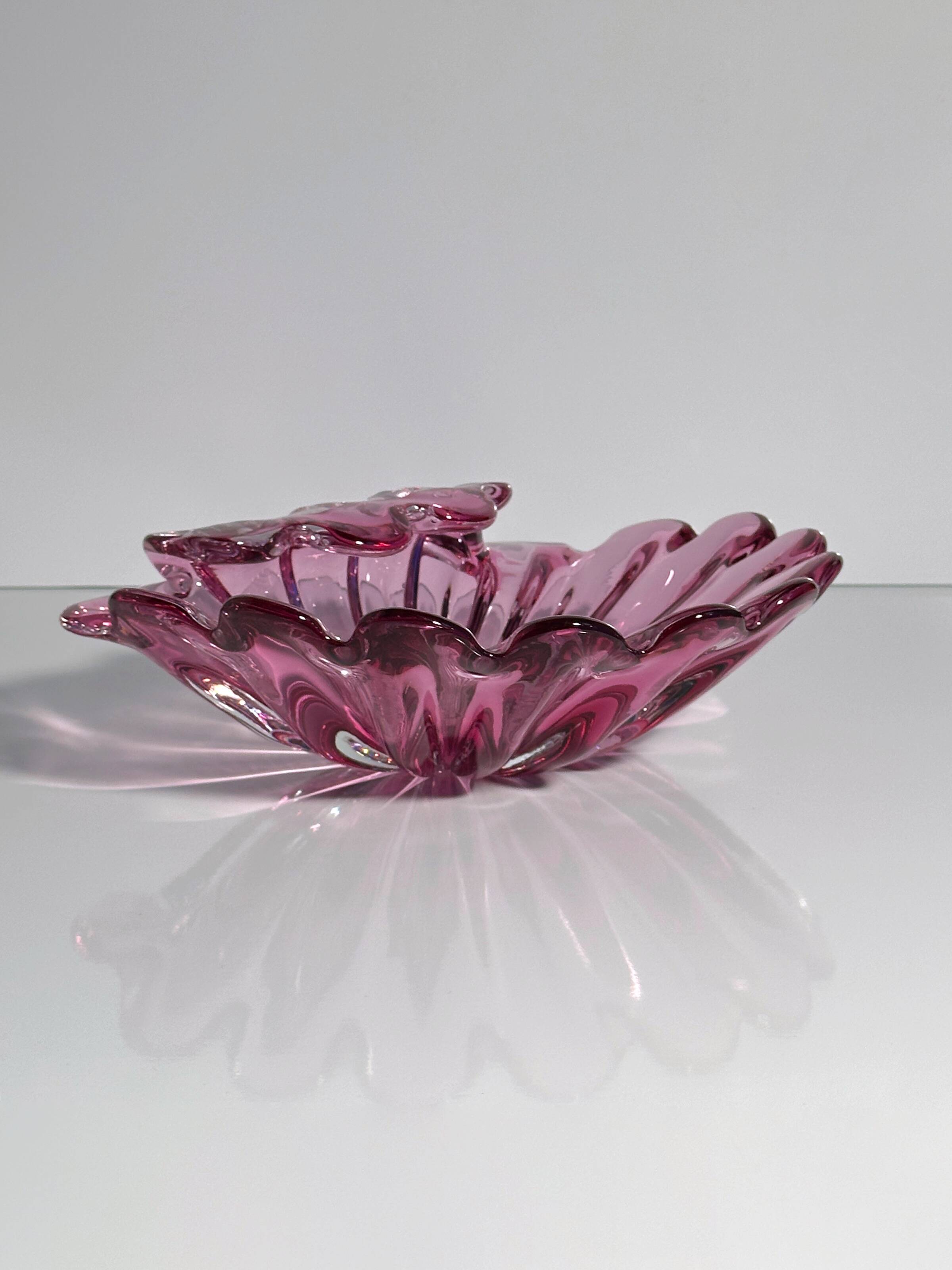 Bol en forme de coquille par Formia Vetri Murano