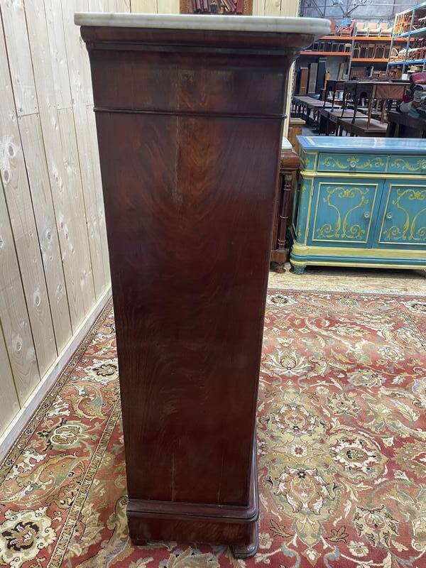 Secrétaire en acajou et placage d'acajou Louis Philippe