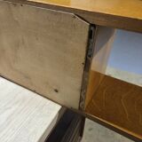 Wall shelf
