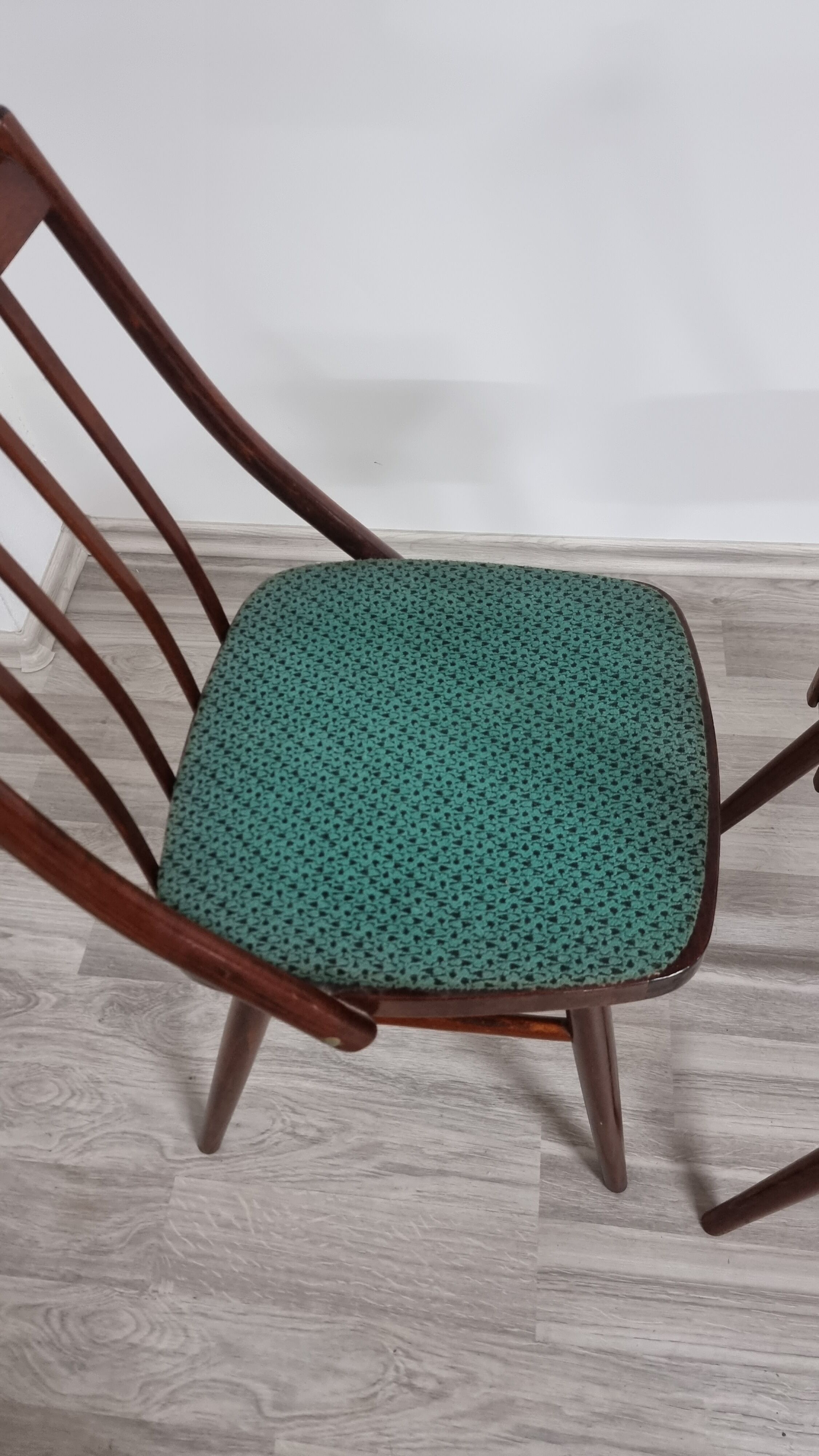 Chairs by Antonín Šuman for Ton, Set of 4