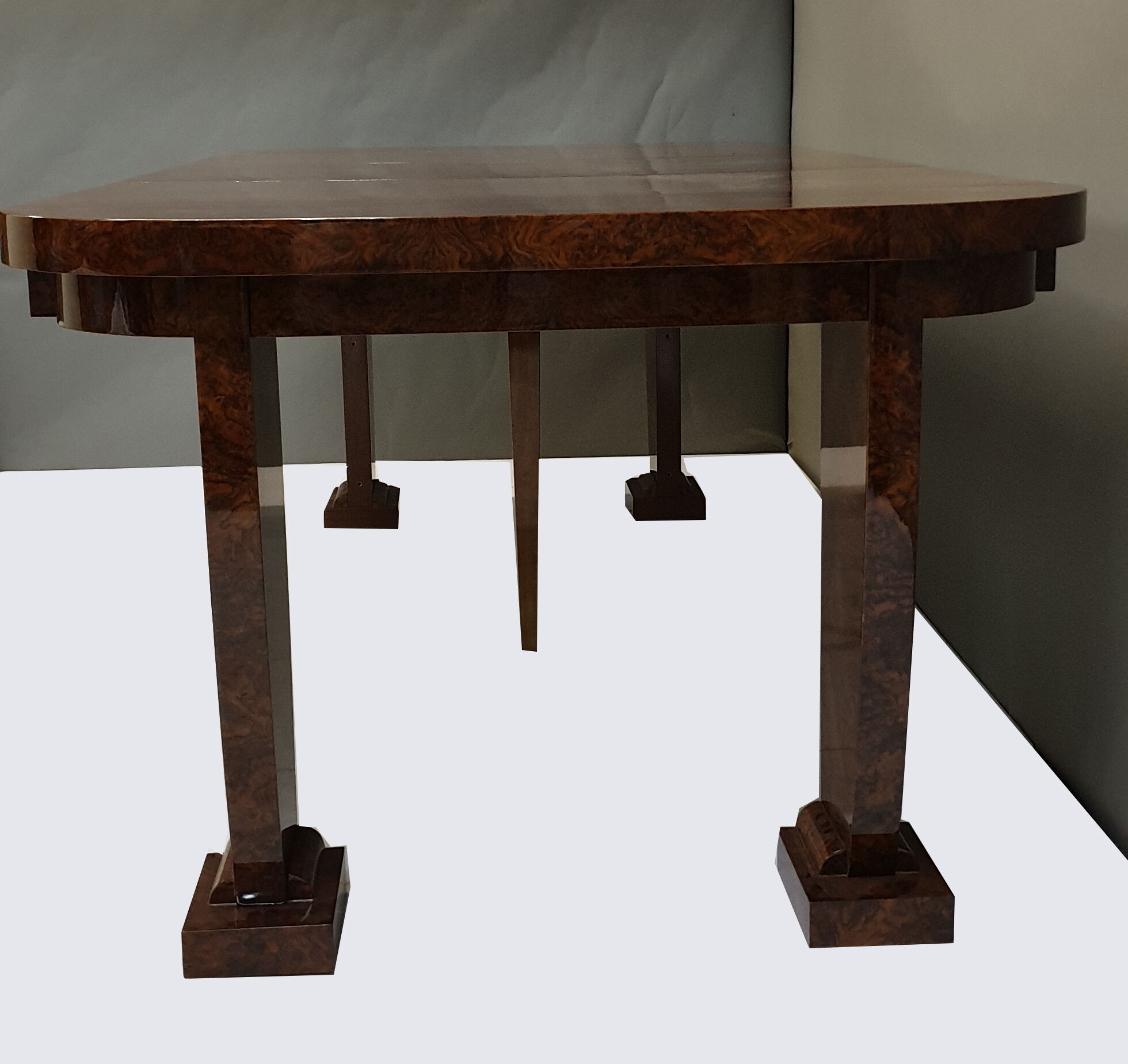 Table console en ronce de noyer de Californie avec ses rallonges