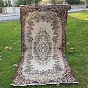 Vintage handmade Turkish rug 118x220 cm