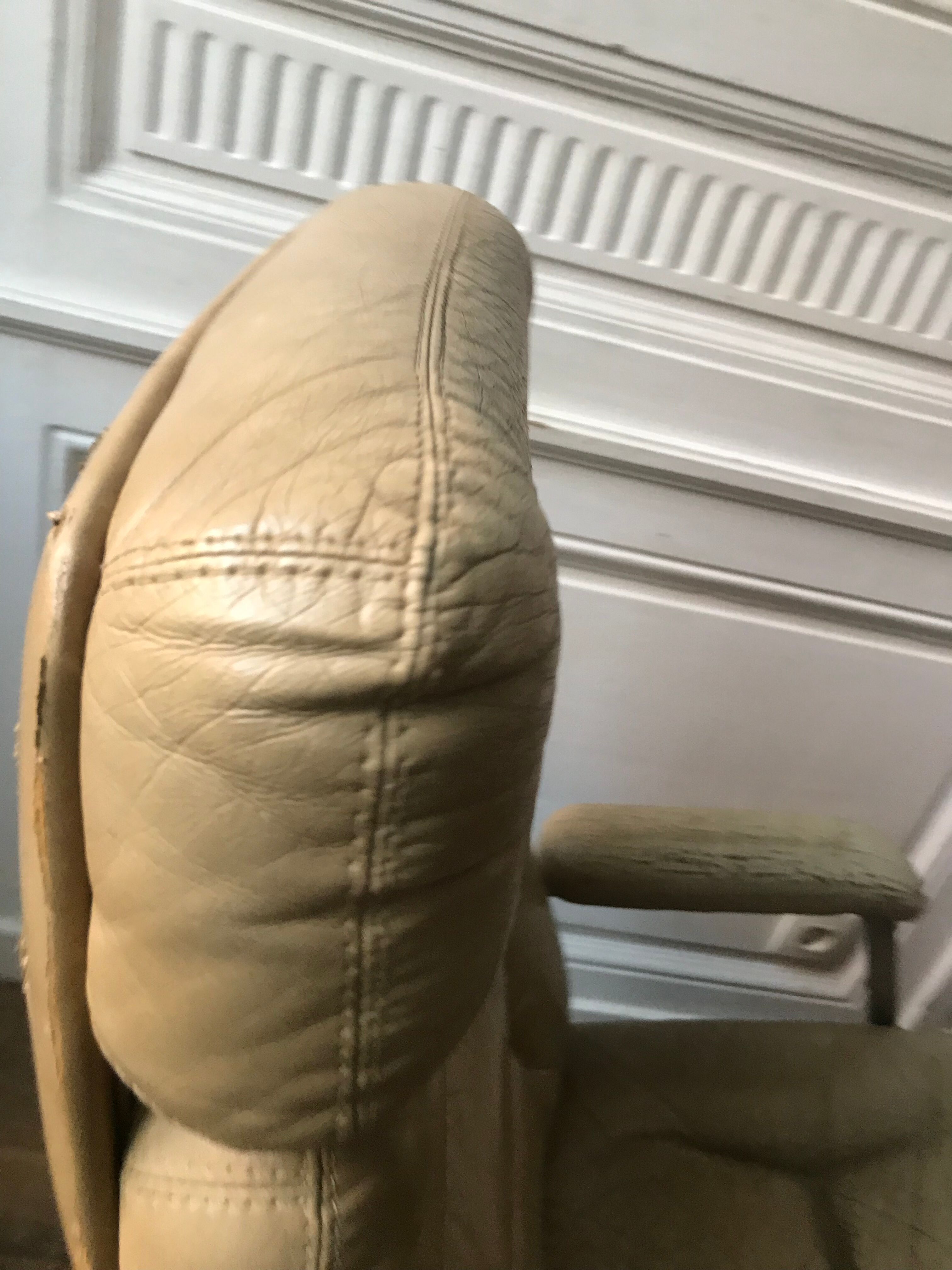 Leather armchair 70's