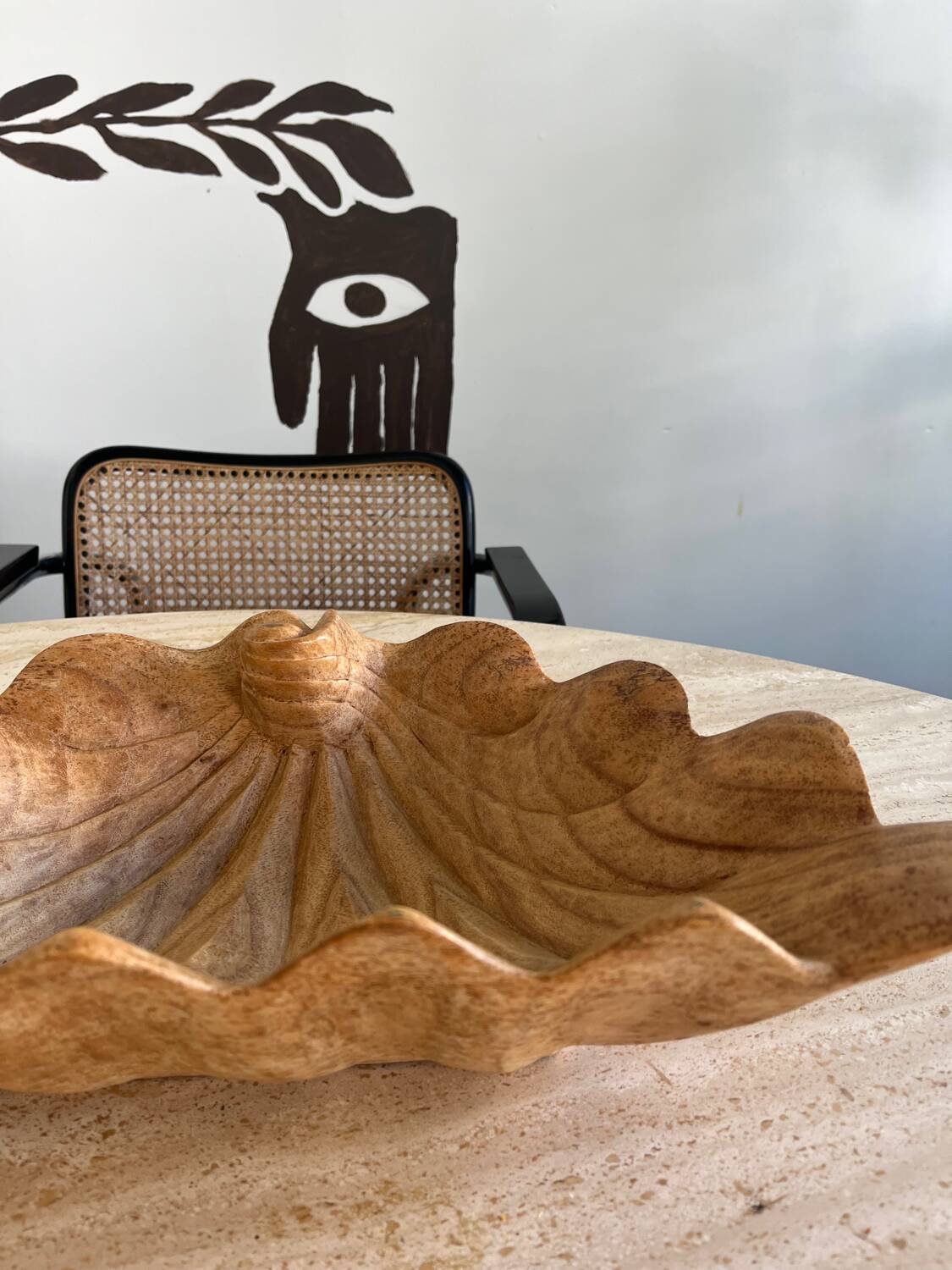 Coupe bénitier ancienne en bois sculpté