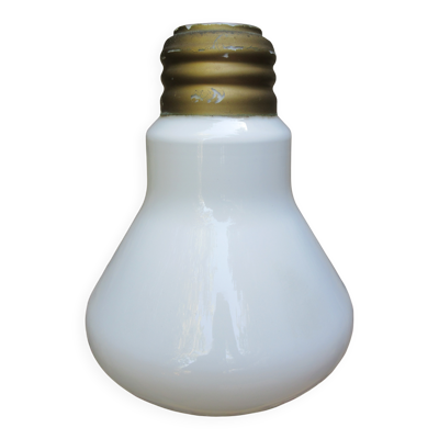 Suspension lampe ampoule verre opaline du style bulb de ingo maurer vintage