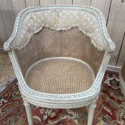 Salon de style Louis XVI en cannage 1900