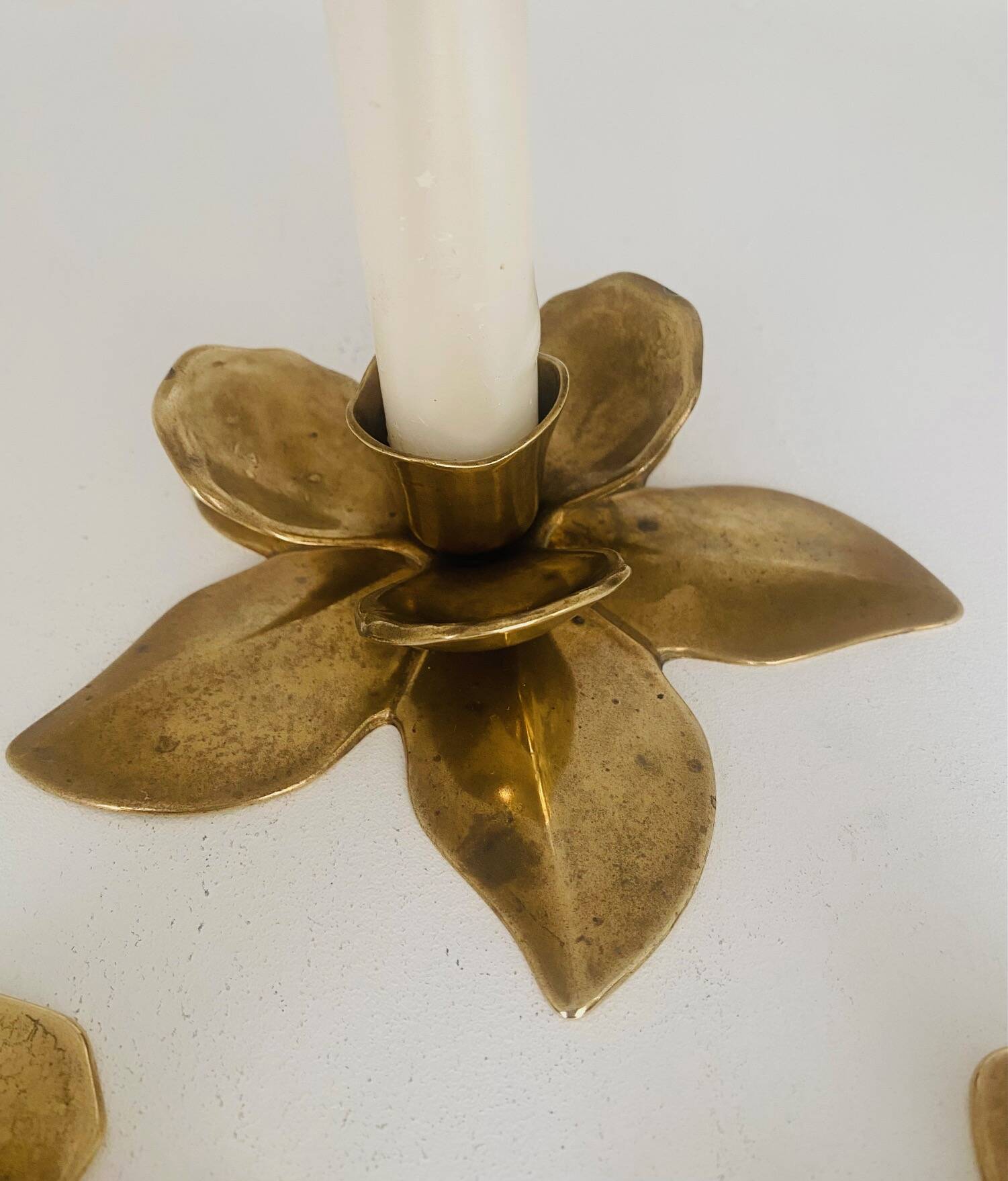 Set of 3 old brass candlesticks in the shape of flowers
