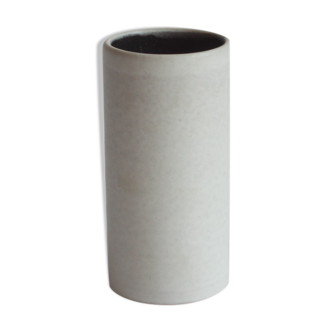 Vase cylindre en céramique blanche Allemagne de l’Ouest années 1960.