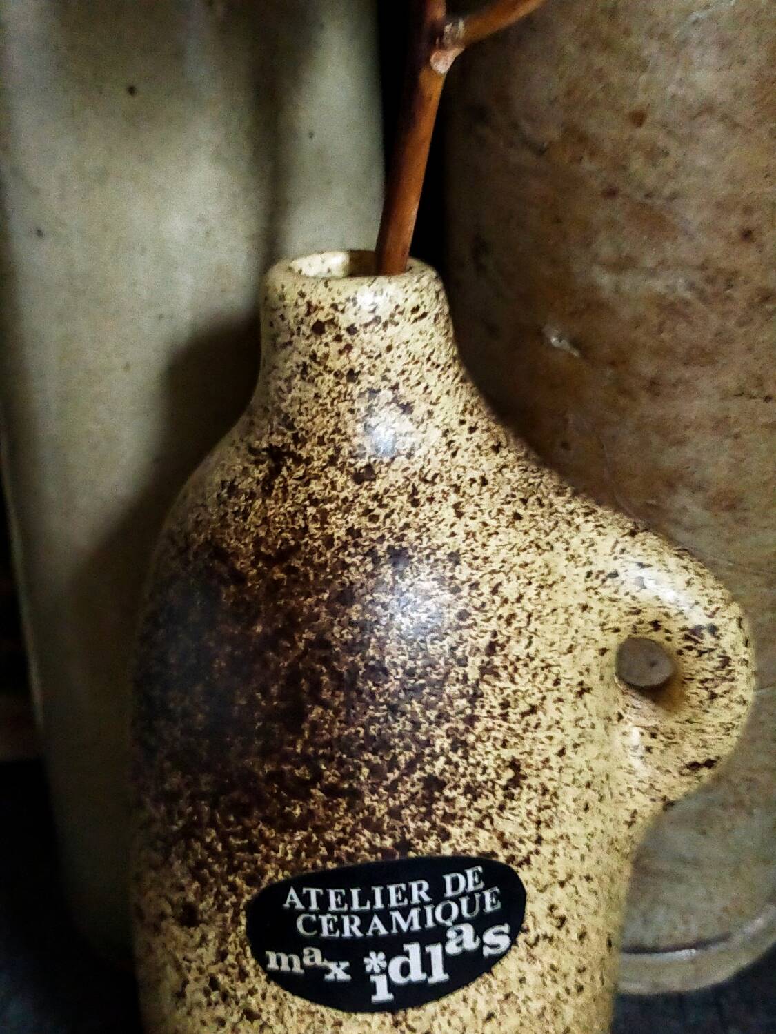 Single-flower vase, ceramic bottle by Max Idlas