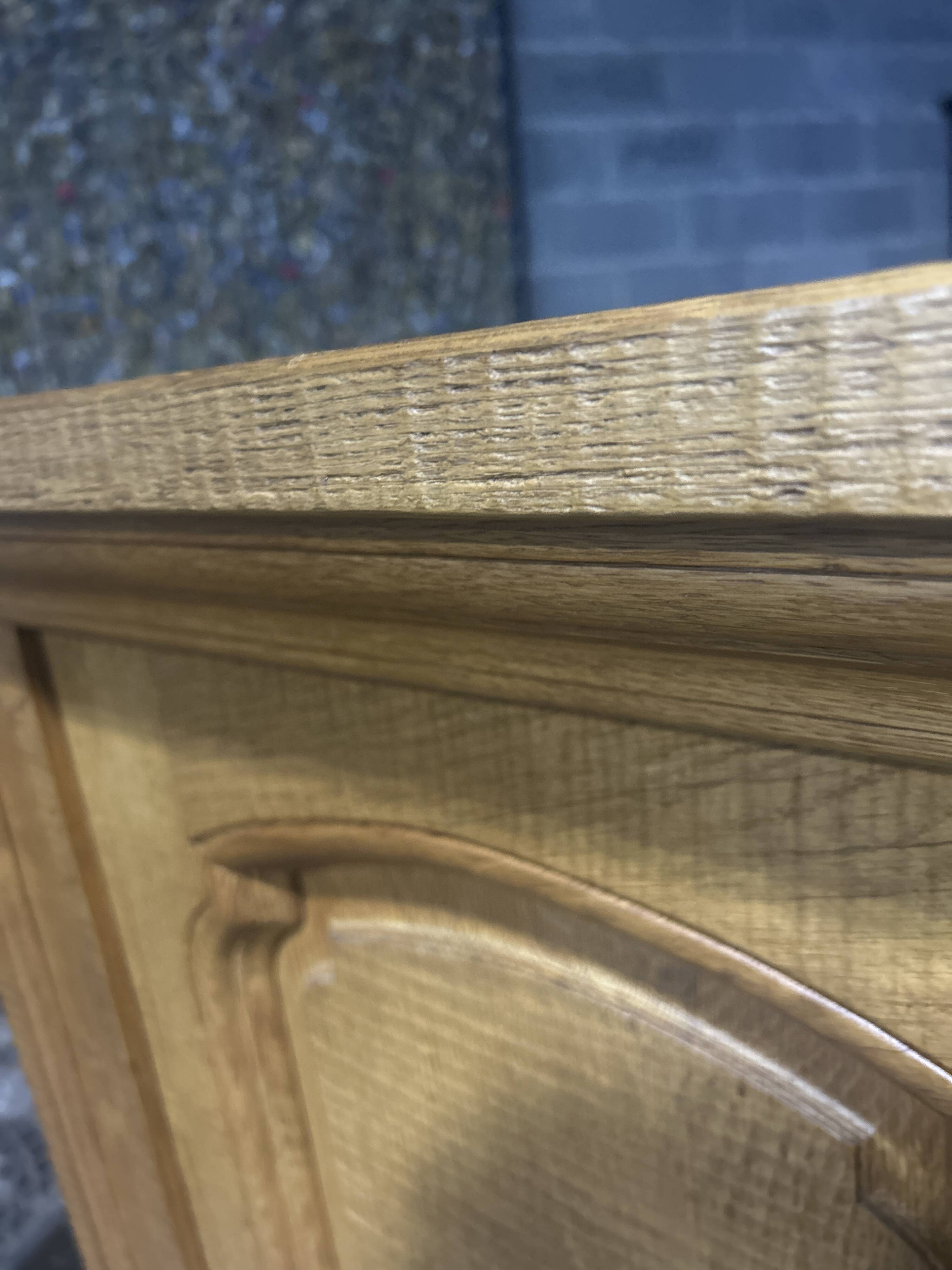 Meuble bas en chêne massif clair, 1940