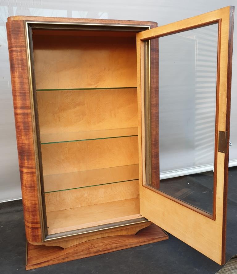 Art Deco showcase 1930 Zebrano, Sycamore and brass foot mustache