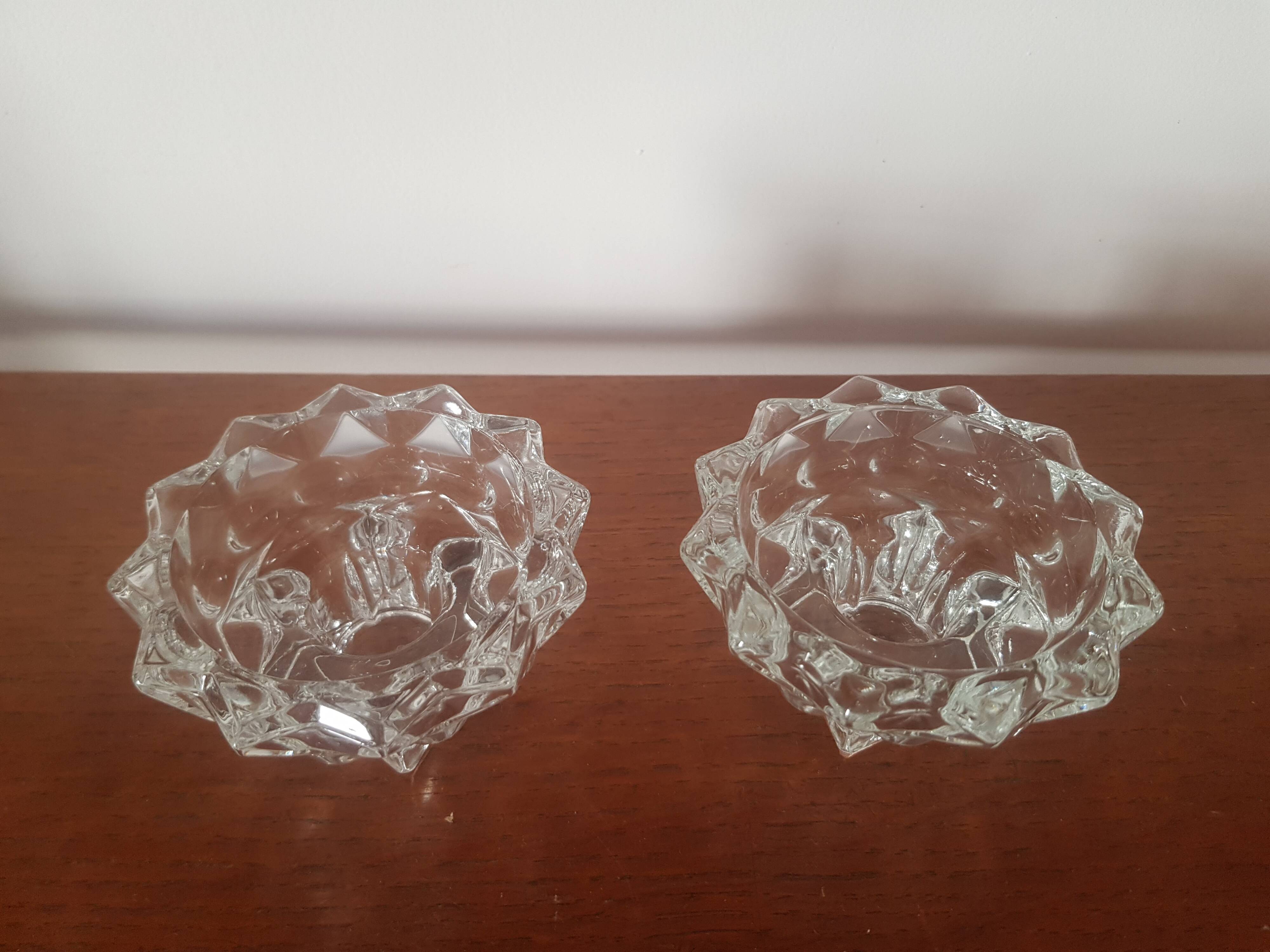 Set of 2 glass candle holders