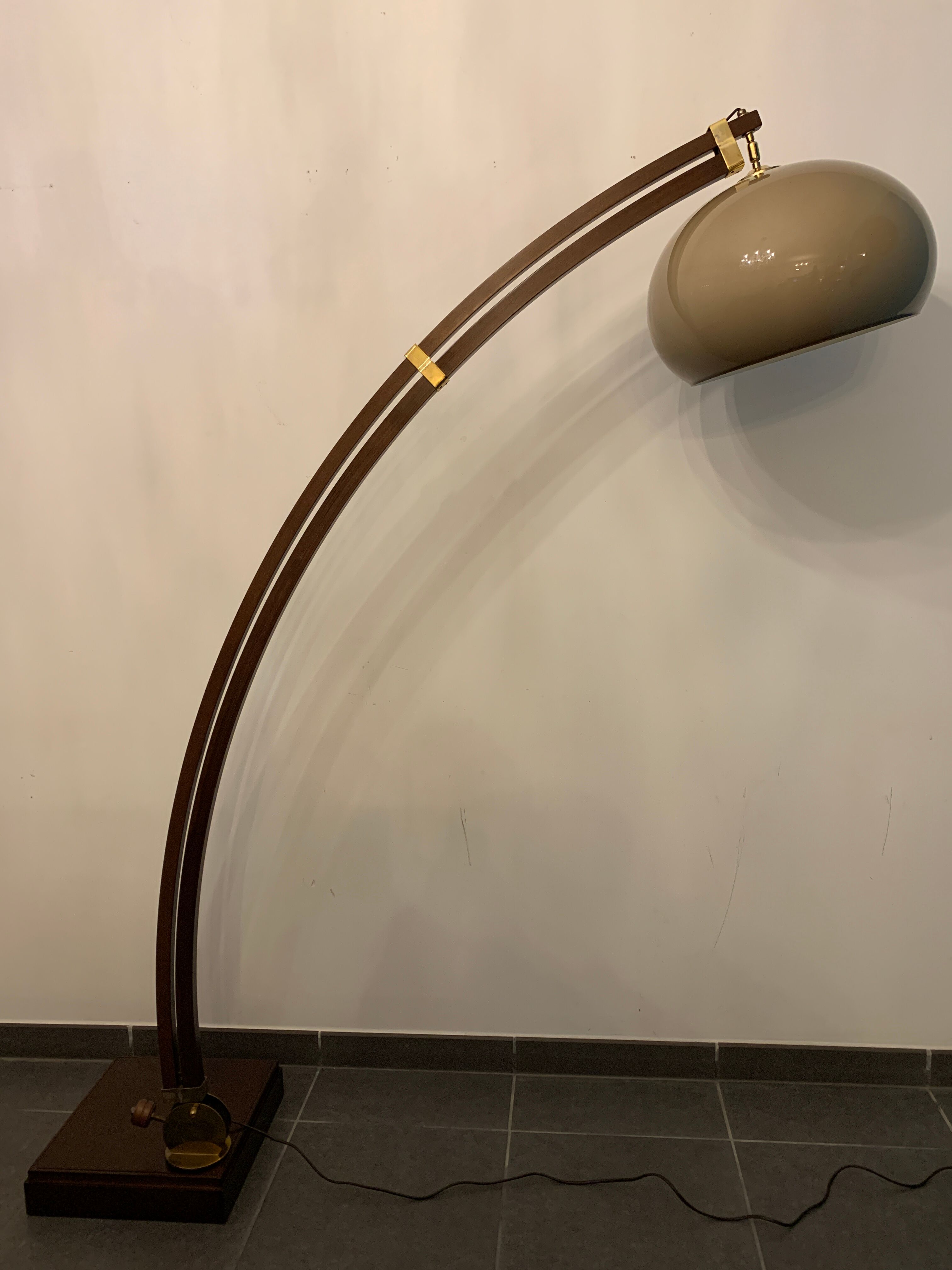 Adjustable and steerable wooden arch lamp lamp 1970