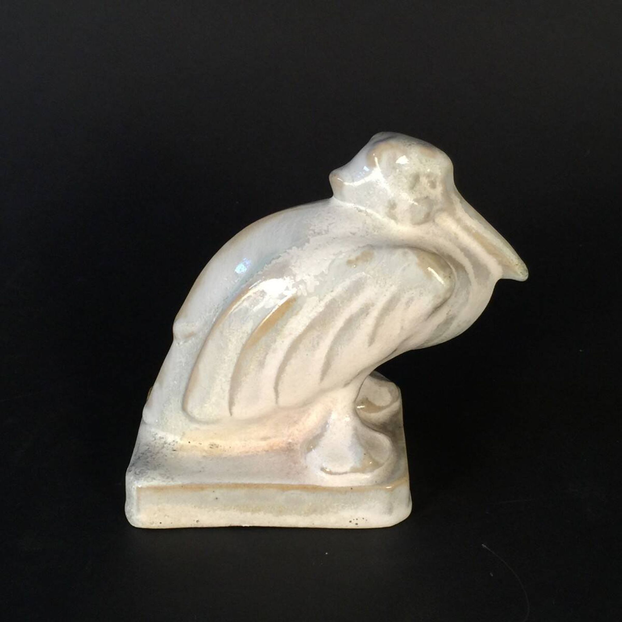 Roger Guerin - Stylised Pelican - Art Deco sculpture in sandstone (from Bouffioulx)