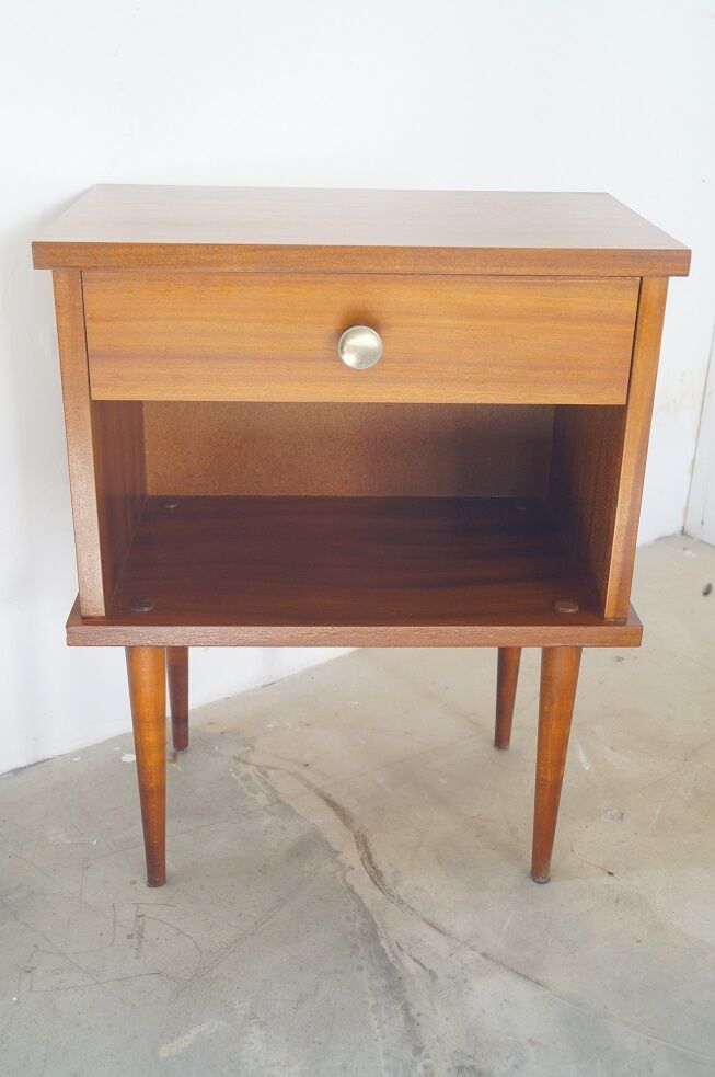 Table de chevet 1960