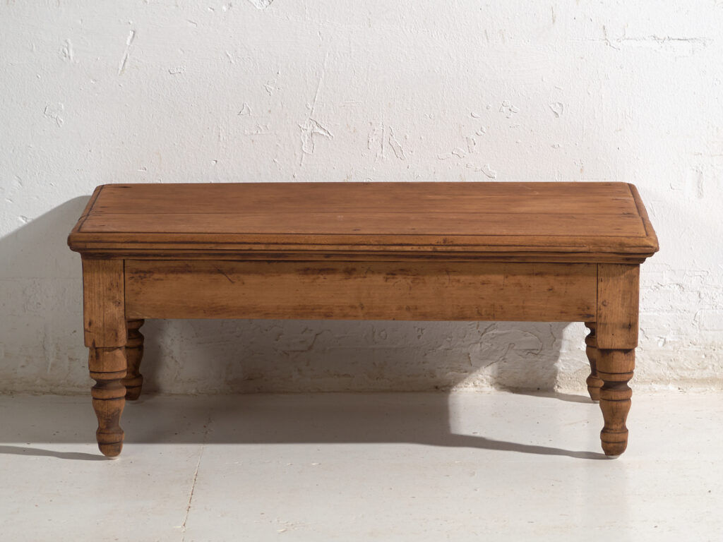 Antique pine coffee table – China, circa 1930