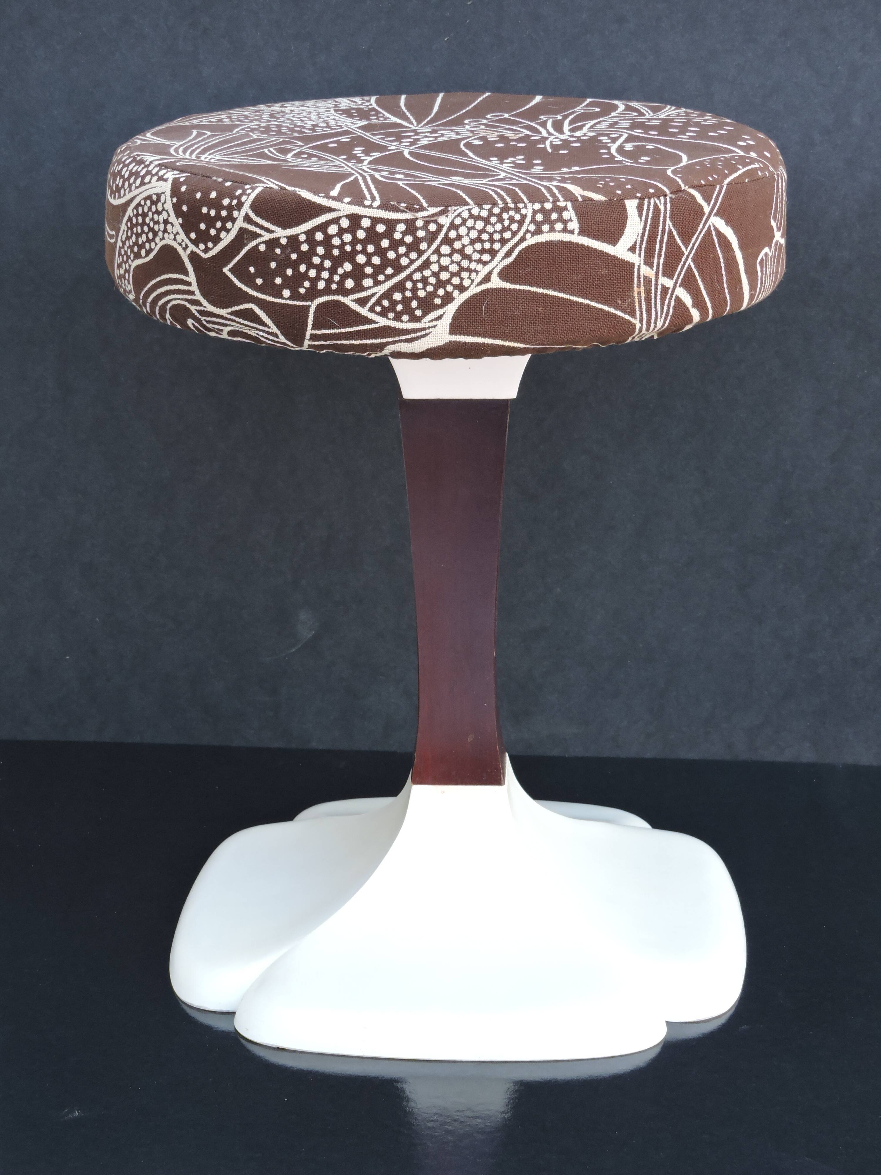 Stool Gautier tulipe base clover design 70