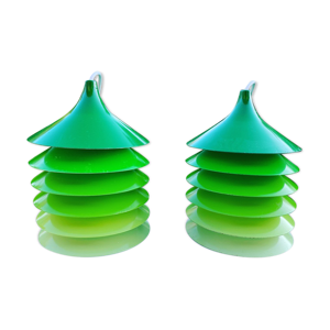 Une paire de lampes