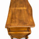 Commode tombeau galbée Louis XV