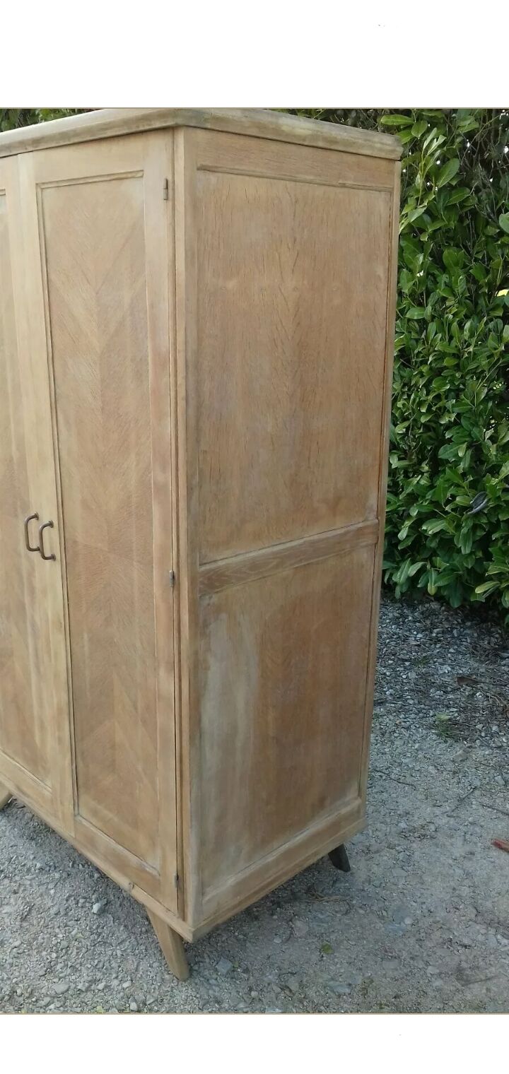 Cabinet feet compass 2 doors wooden gross vintage