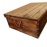 Vintage wooden chest / side table / coffee table