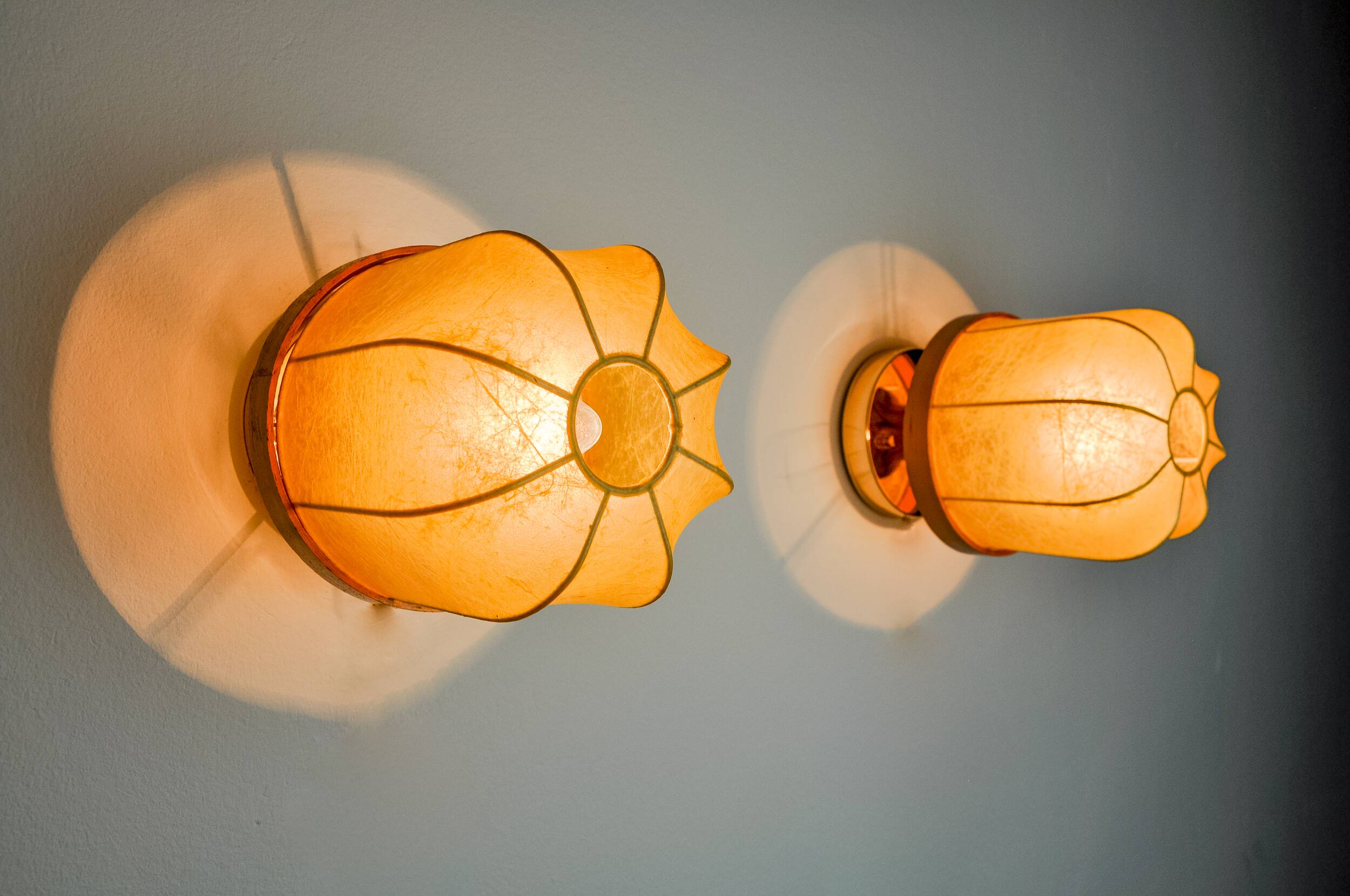 Pair of “cocoon” wall lights, Italy, 1970