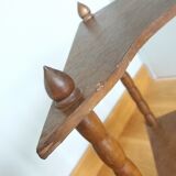 Hanging corner wall shelf