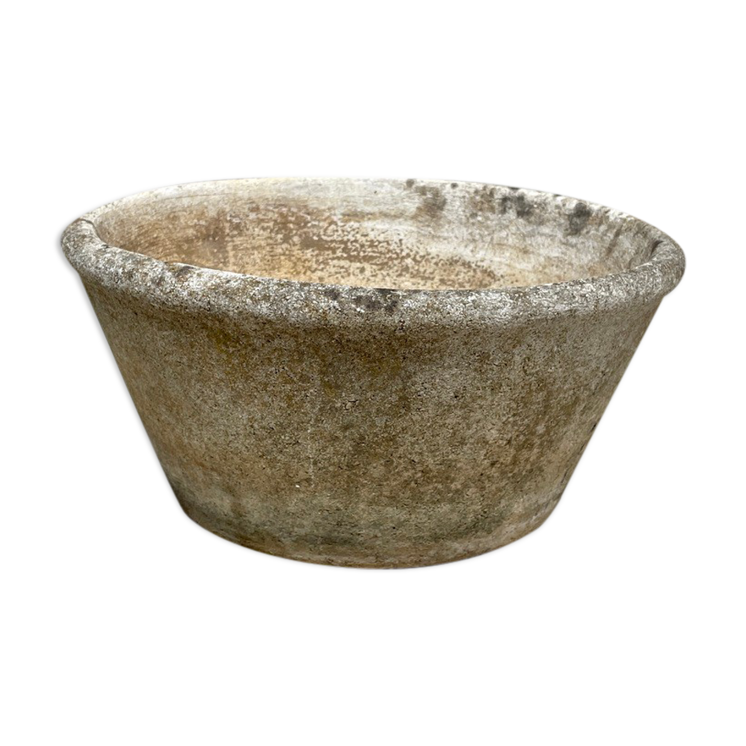 Reconstituted stone planter