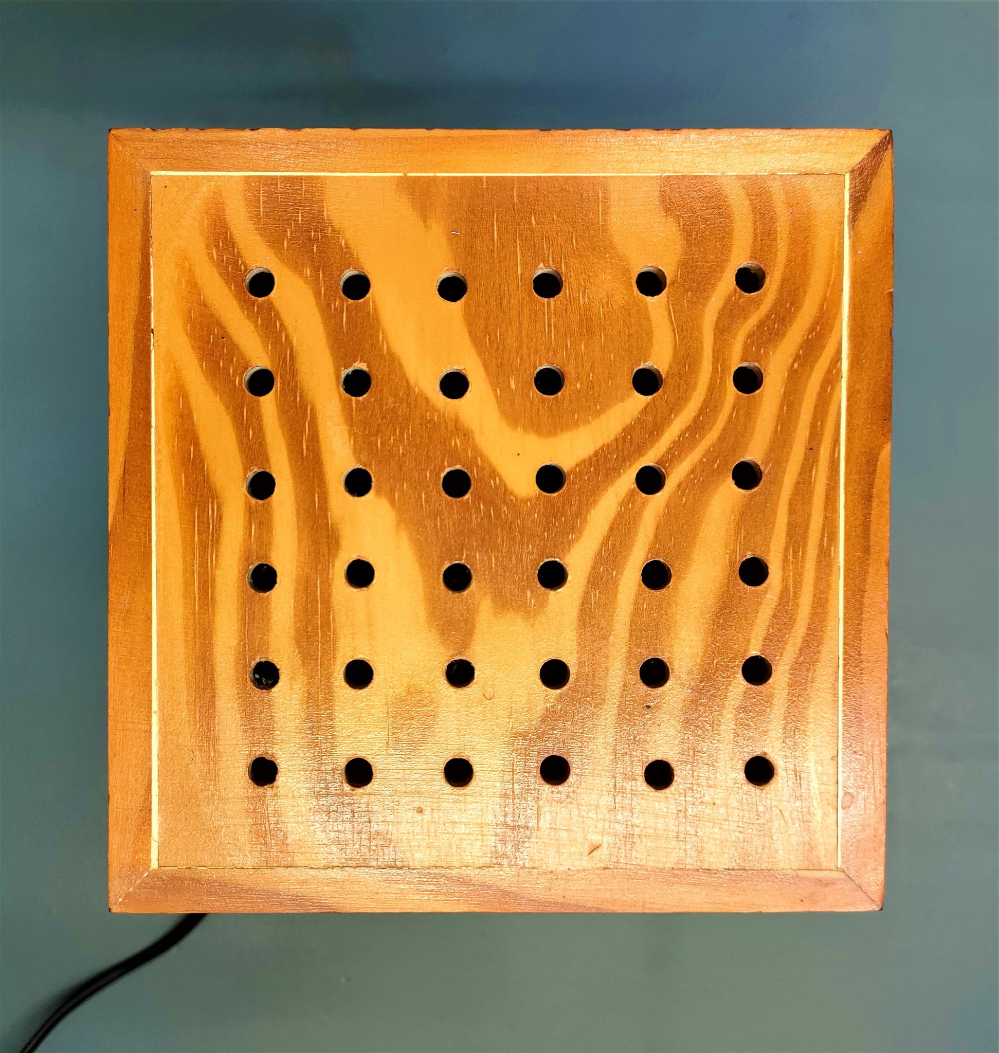 Tarogo Shoji living room lamp in wood and bamboo reeds Japan 80s