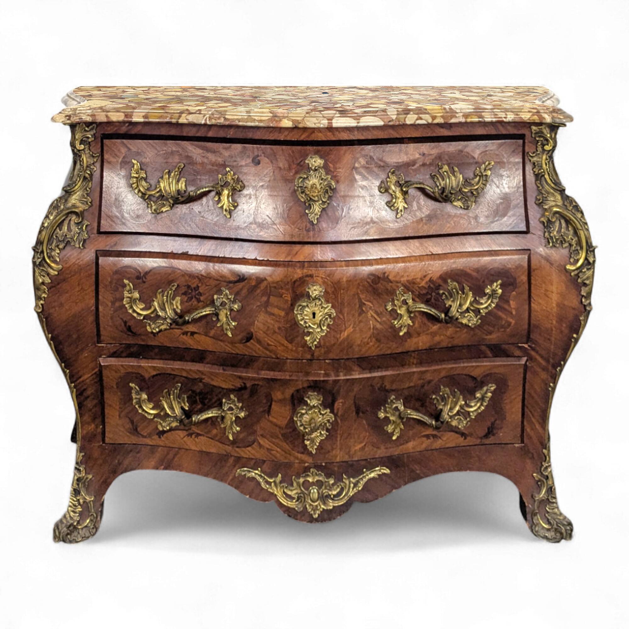 Commode tombeau de style Régence fin XIXème