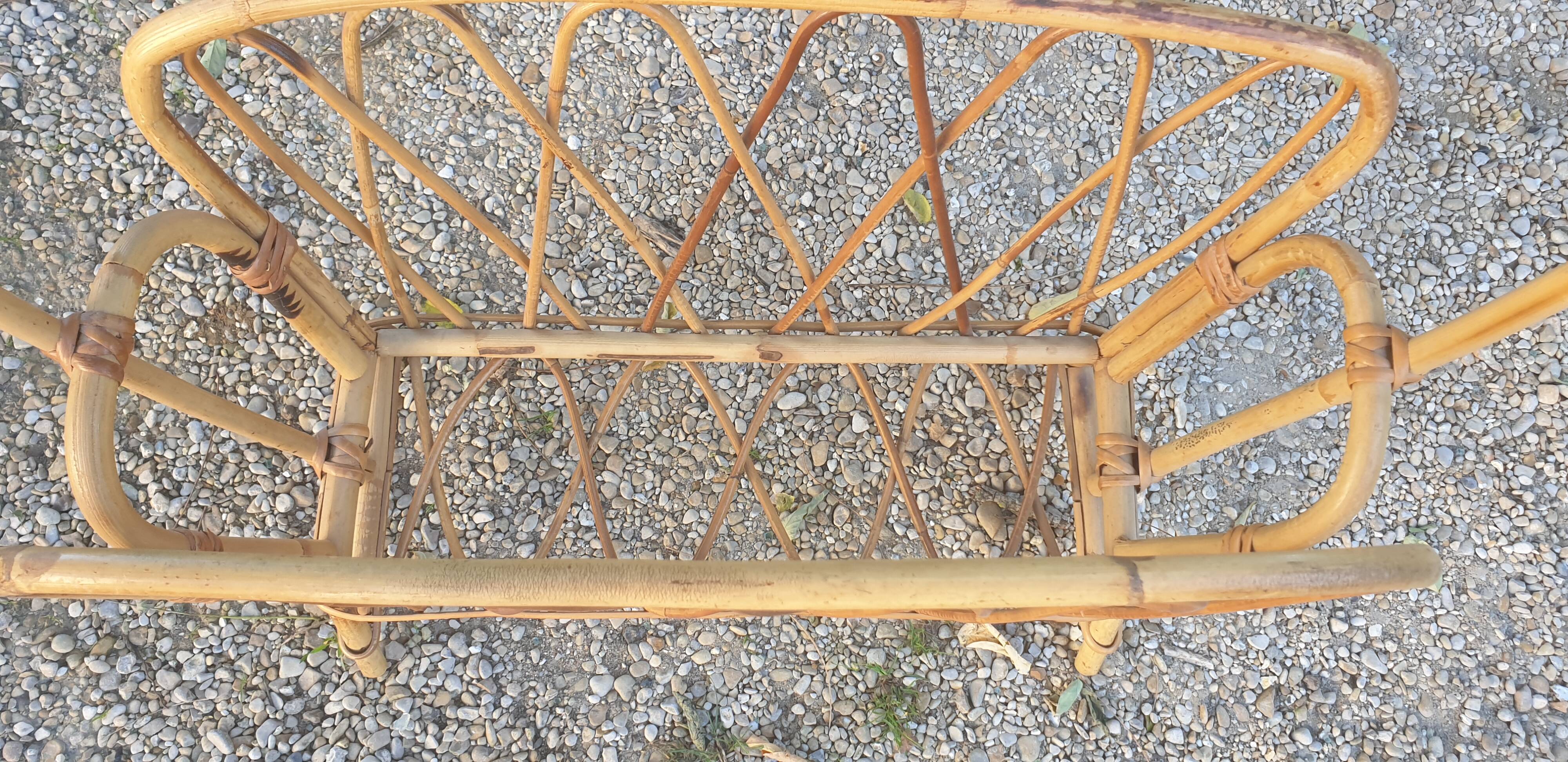 Bamboo magazine door