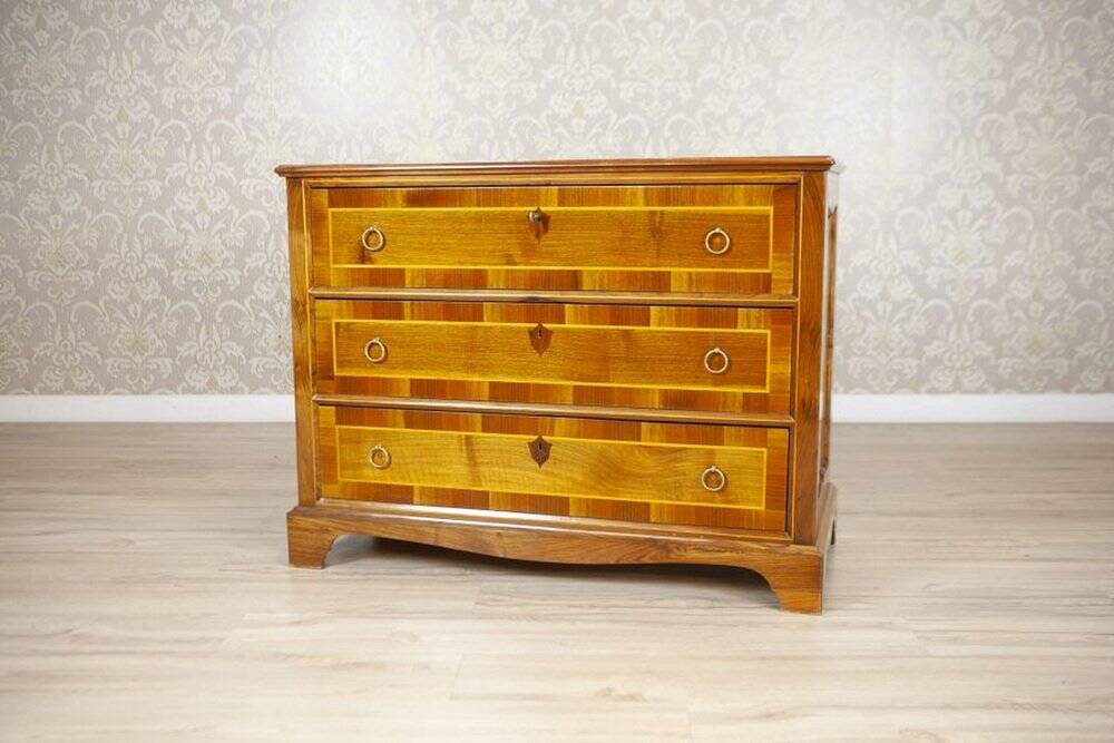 Light Brown Dresser, Early 20th Century