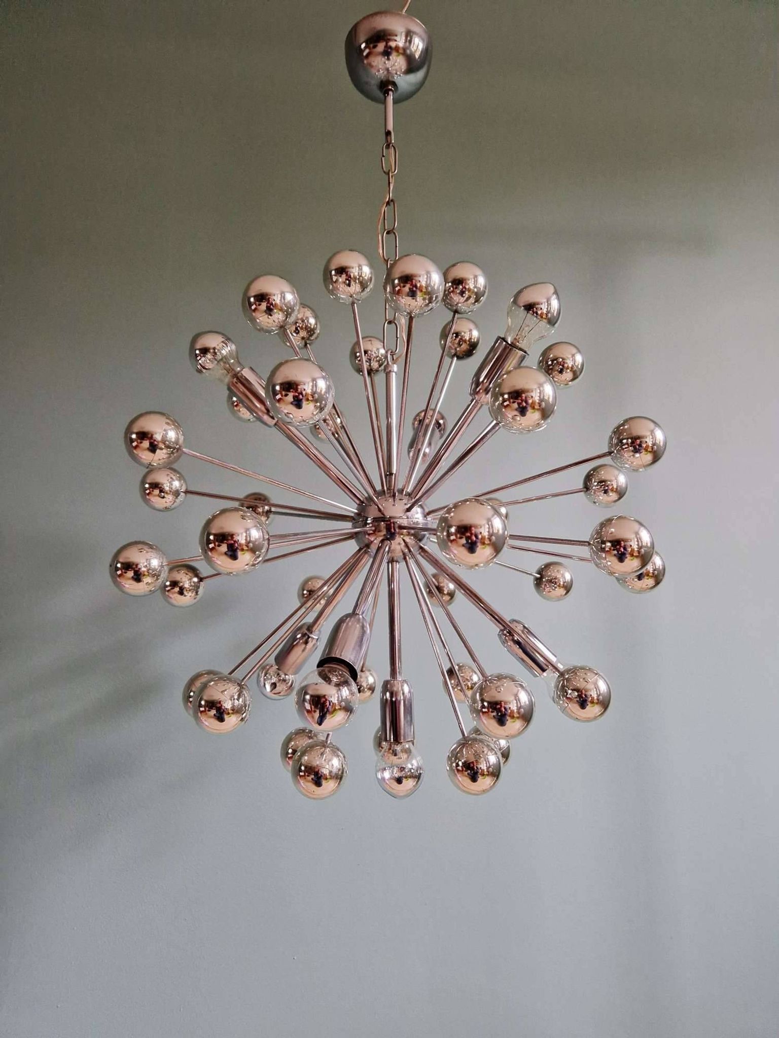 Lustre Sputnik en métal chromé, design Space Age, 1960